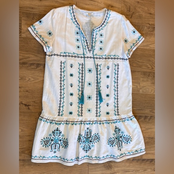 Tyler Böe Embroidered Cotton Dress White Blue Boho Tassel Peasant Size Medium - Picture 2 of 7
